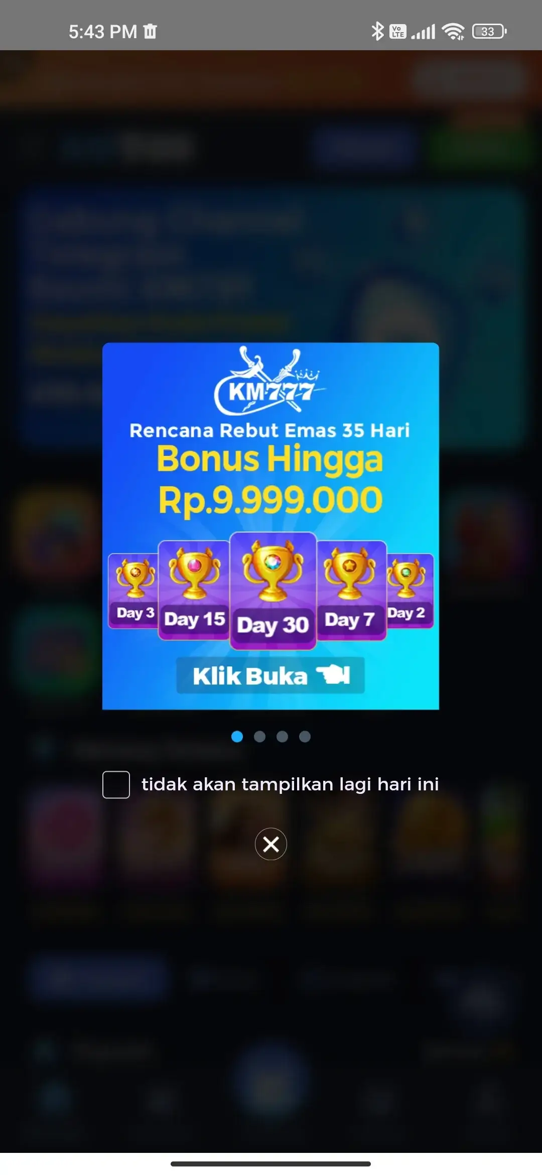 Promosi bonus harian dan program undang teman